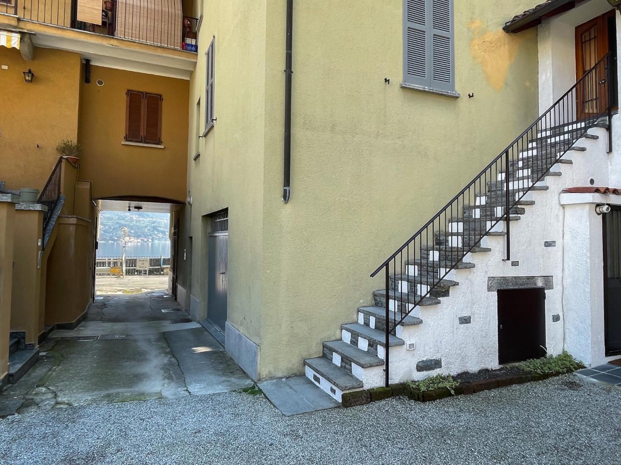 La Corte Dei Torri Loft On The Lake Oliveto Lario ภายนอก รูปภาพ